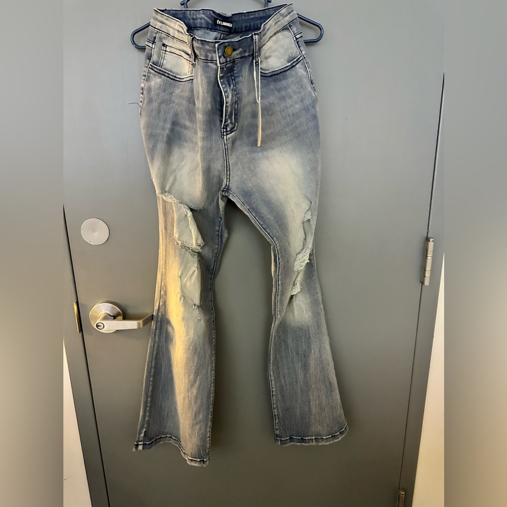 Flamingo Bootcut distressed jeans SZ 2XL BRAND NEW